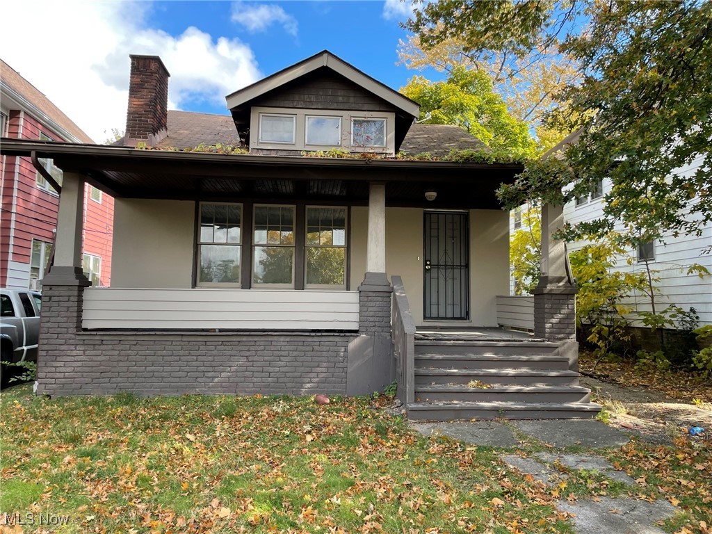 4 bedrooms, 1 full baths, formal dining room, living room and large kitchen. Close proximity to public train station. Schedule your showing today this won't last long! Housing vouchers accepted.Rental requirements:Credit score of 600+. Below 600 is considered conditional. Less than 3 items in collections, excluding student loan and medical. More than 3 is considered conditional. Monthly income of 2.5 times the amount of the monthly rent. Thorough and Complete Criminal and Eviction Check.$50 Non Refundable App Fee for all Adults who will be occupying the property. Applications can only be completed online. Typical Security Deposit equivalent to one months rent, pending results of background checks. Tenant responsible for electric and gas to be transferred to their name. Water and sewer will remain in the owner of the property's name and to billed to the tenant monthly.