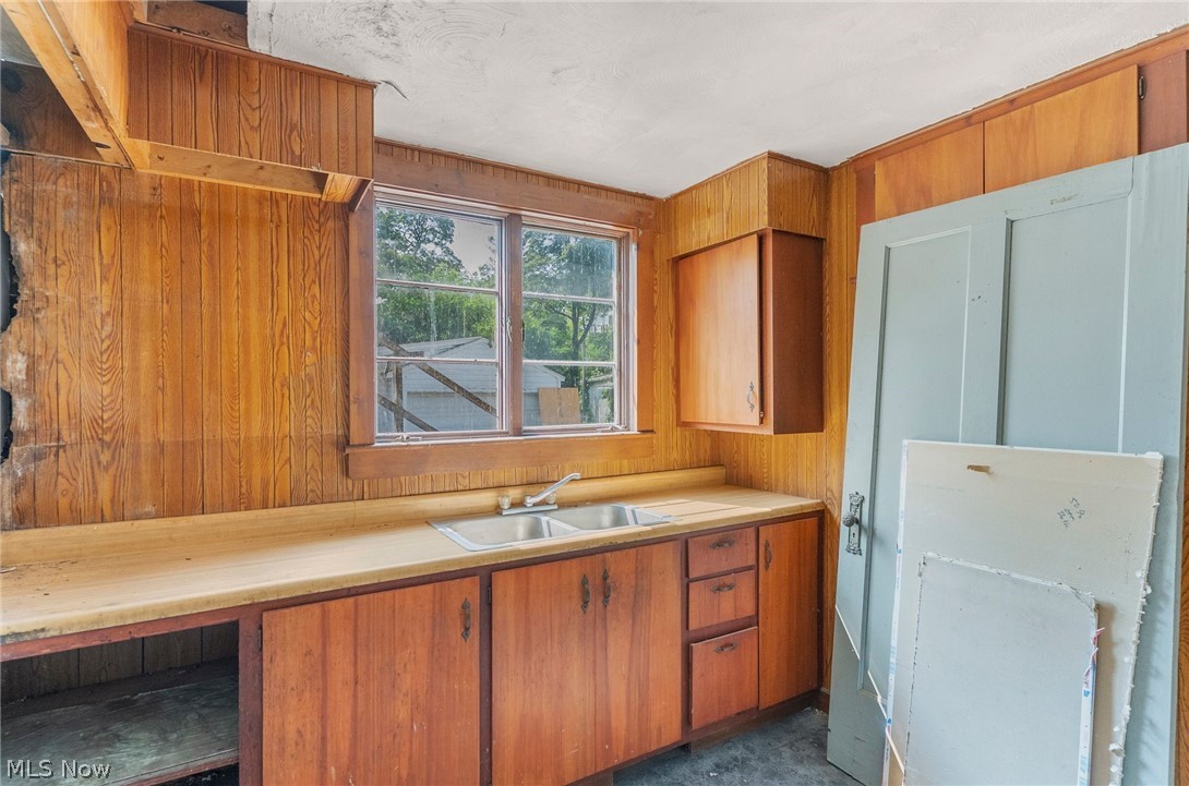 City/Youngstown - Residential