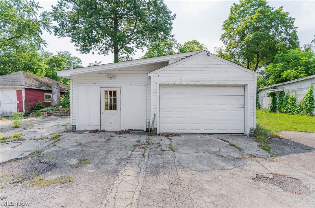 City/Youngstown - Residential