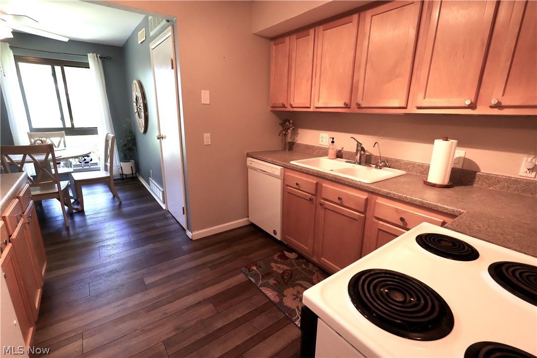 Juniper Hill Condo - Residential