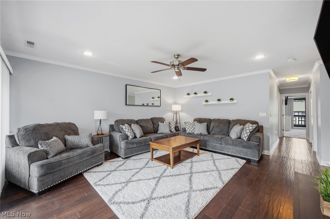 Oak Knolls Condo - Residential