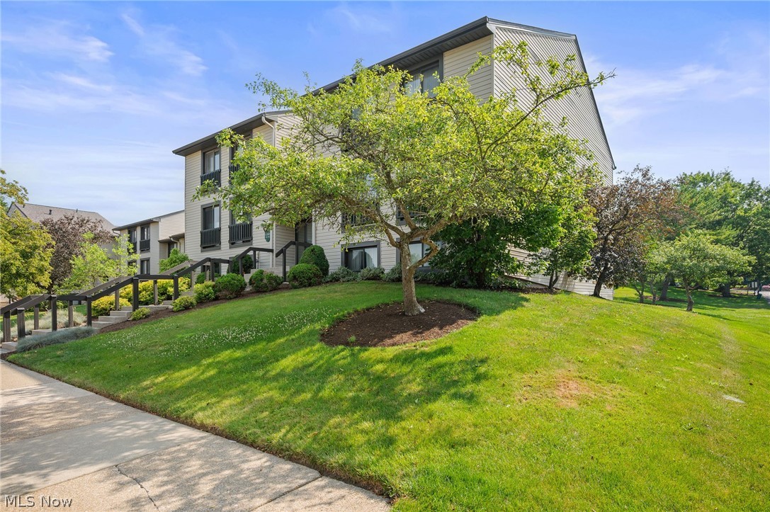 Oak Knolls Condo - Residential