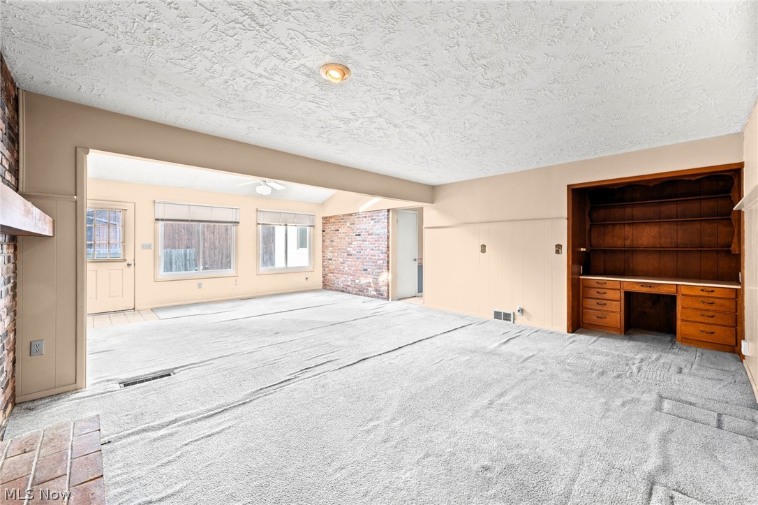 Silver Lake Highlands - Residential
