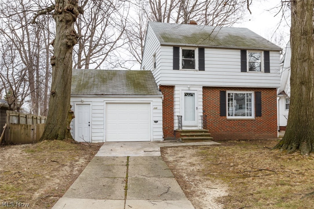 Charming single family Euclid home on quiet street # bedrooms, 1 full bath. Easy application process and easy to show.