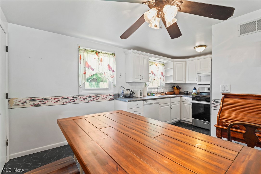Red Oaks - Residential