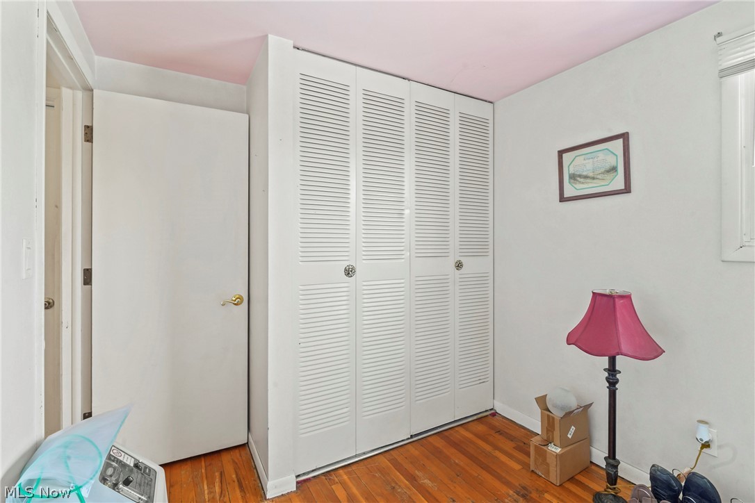 Red Oaks - Residential