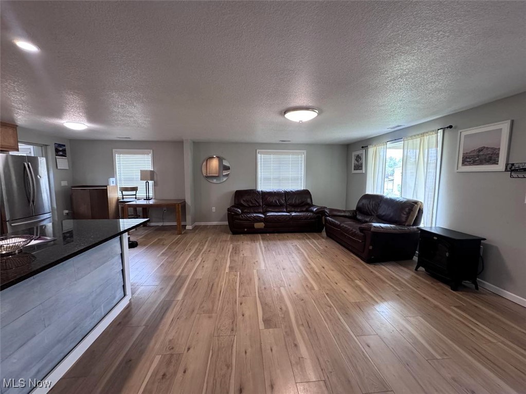 PLEASONTON W DIV - Residential