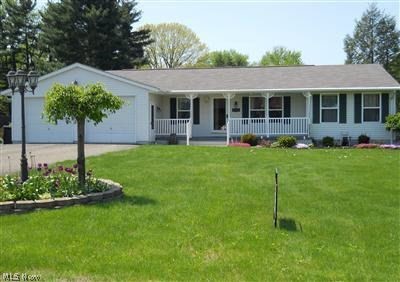 Wow! Don't miss this Beautiful Ranch that you will want to call home.  This home offers a great room, dining area & kitchen open concept. Convenient first floor living!  Split bedroom floor plan offers huge Master with bath & walk-in closet on one side and 2 more nicely sized bedrooms with full bath on other side. First floor laundry/utility room leads to garage.  Large Deck 15x18 overlooks private backyard oasis. Backyard is fenced.  Also, has a walk out basement.  Call today to Schedule an appointment.