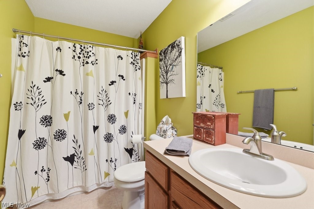 Montville Lakes - Residential