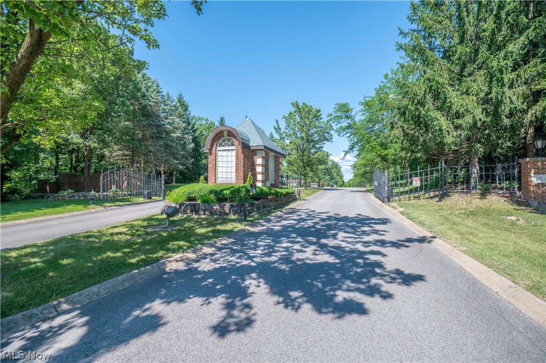 Cross Creek - Residential