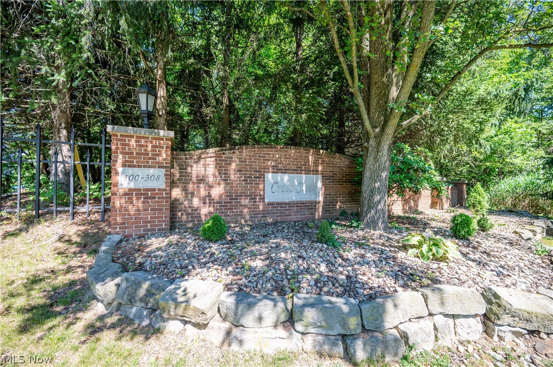 Cross Creek - Residential