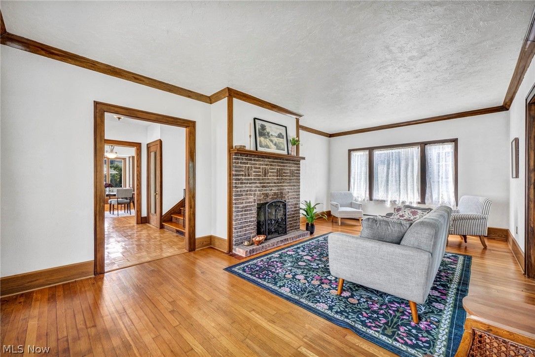 Matthews & Gilberts 05 - Residential