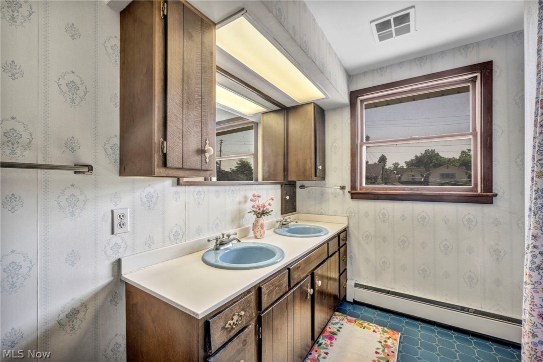 Matthews & Gilberts 05 - Residential