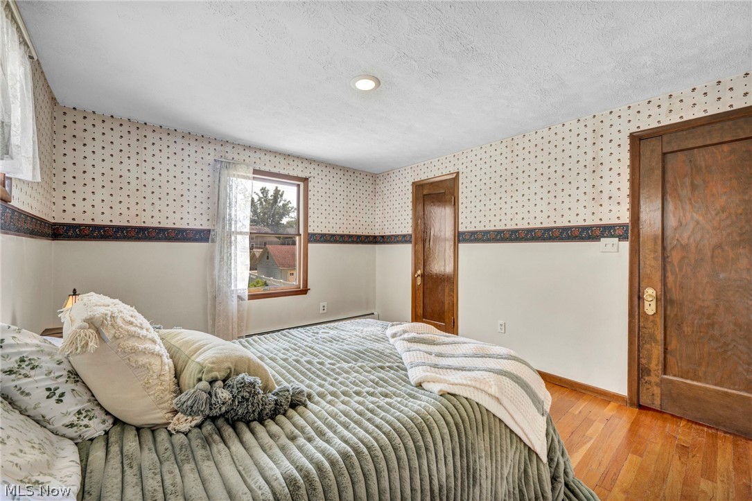Matthews & Gilberts 05 - Residential