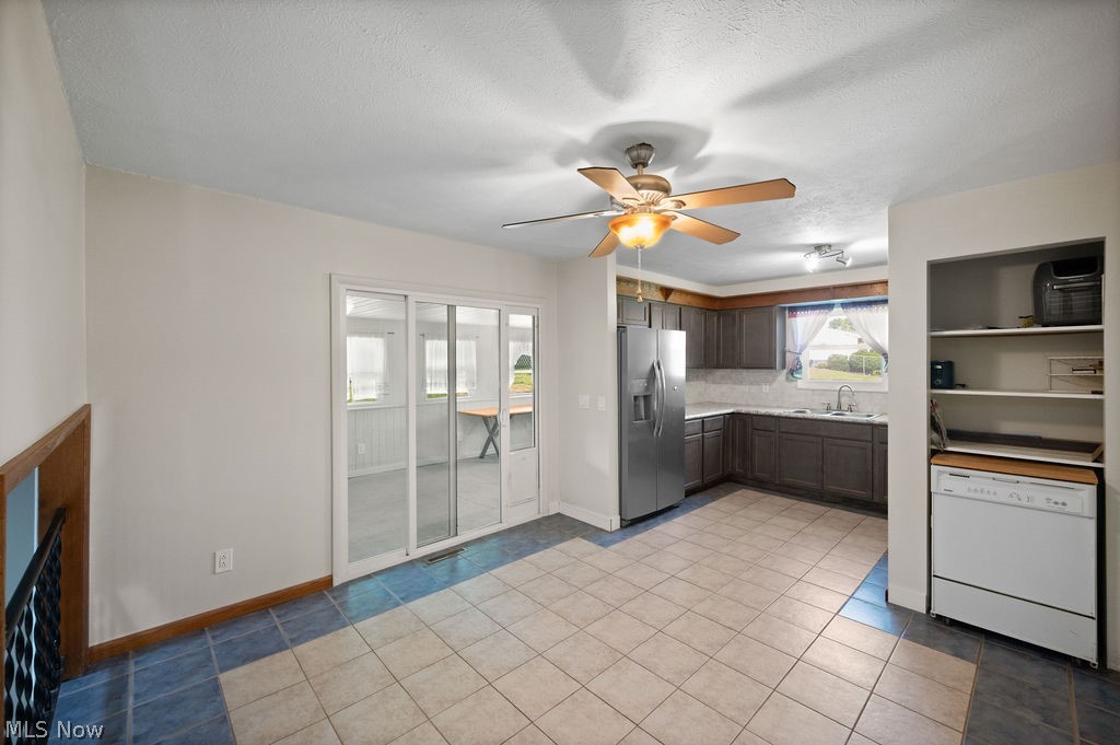 Robert Acres Sub - Residential