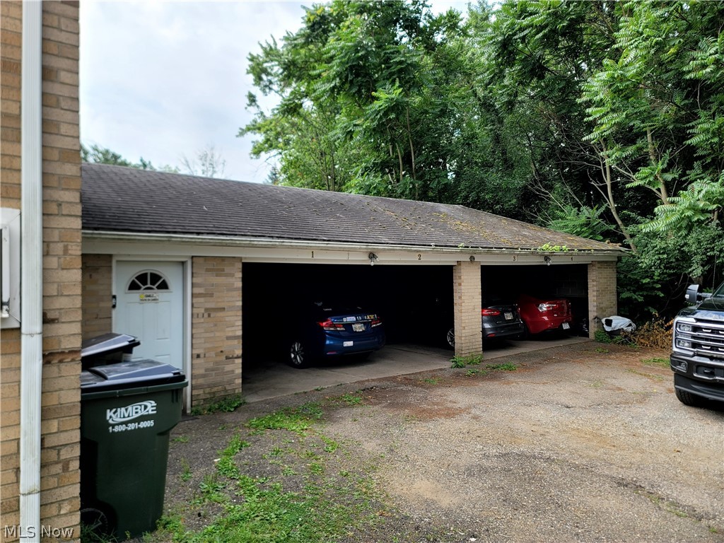 Canton - Residential Income