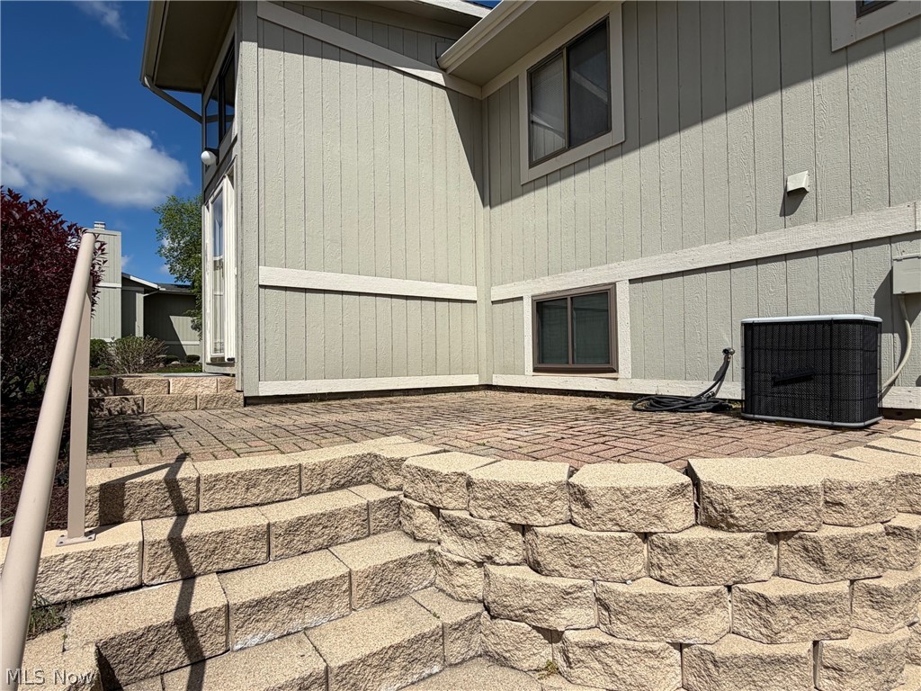 Lockwood Ridge Condo - Residential