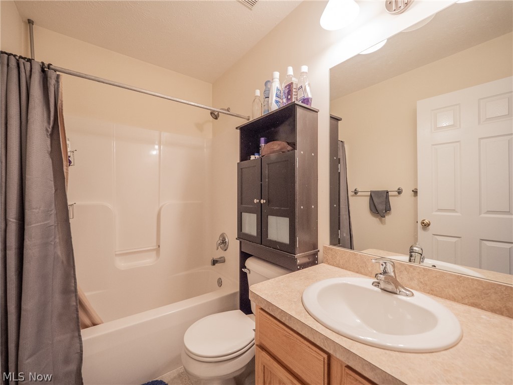 Villas/Woodhaven - Residential