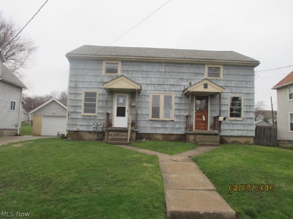 Country living in this side-by-side duplex in Rittman! Historic and more than a century-old building. Common basement. Hardwood floors throughout. Eat-in kitchens with second entry from back. Shared covered porch in back. Full basement with laundry area and plenty of storage room. Great investment opportunity! All offers must be submitted with pre-approval letter or proof of funds. Employees and family members residing with employees of JPMorgan Chase Bank, N.A, its affiliates or subsidiaries are strictly prohibited from directly or indirectly purchasing any property owned by JPMorgan Chase Bank, N.A.