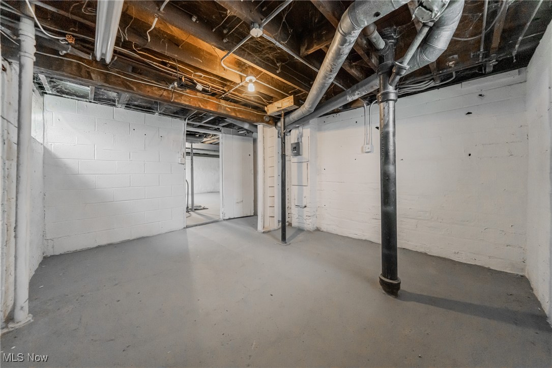 May-Fields/Belvoir Blvd S - Residential