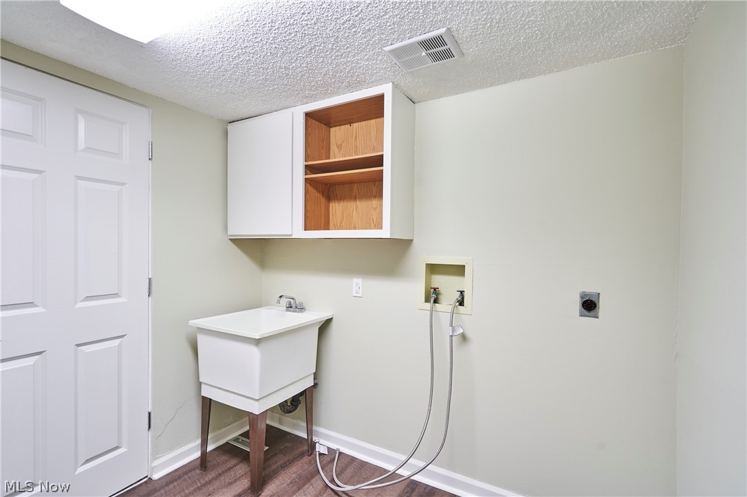 Hampton Woods - Residential