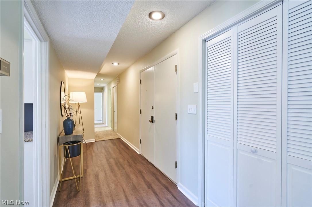 Hampton Woods - Residential