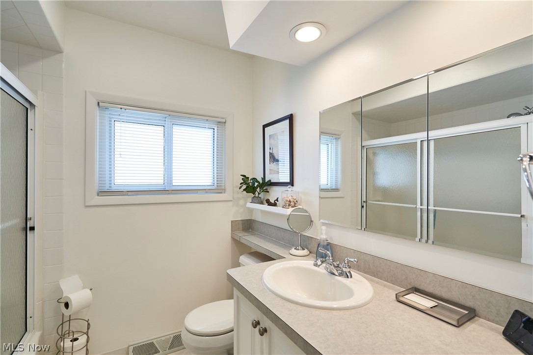 Gates Mills Blvd Estates - Residential