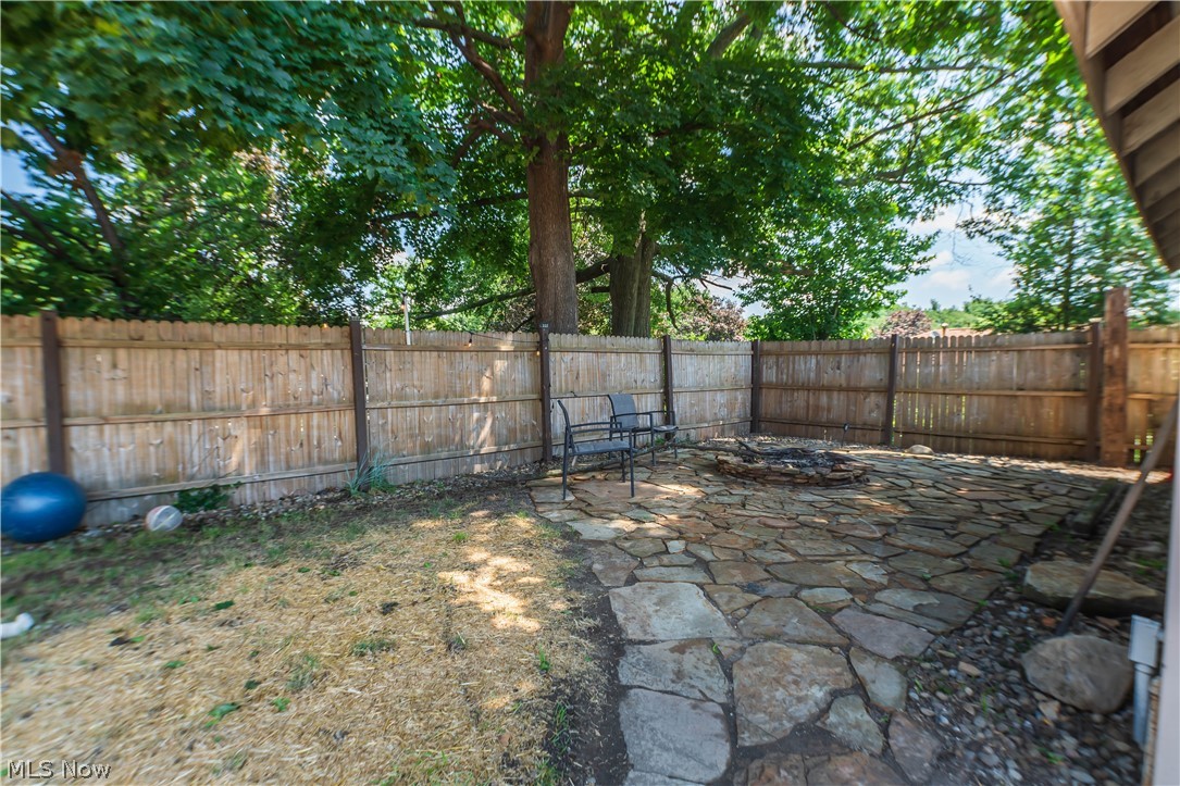 East Akron Terrace - Residential