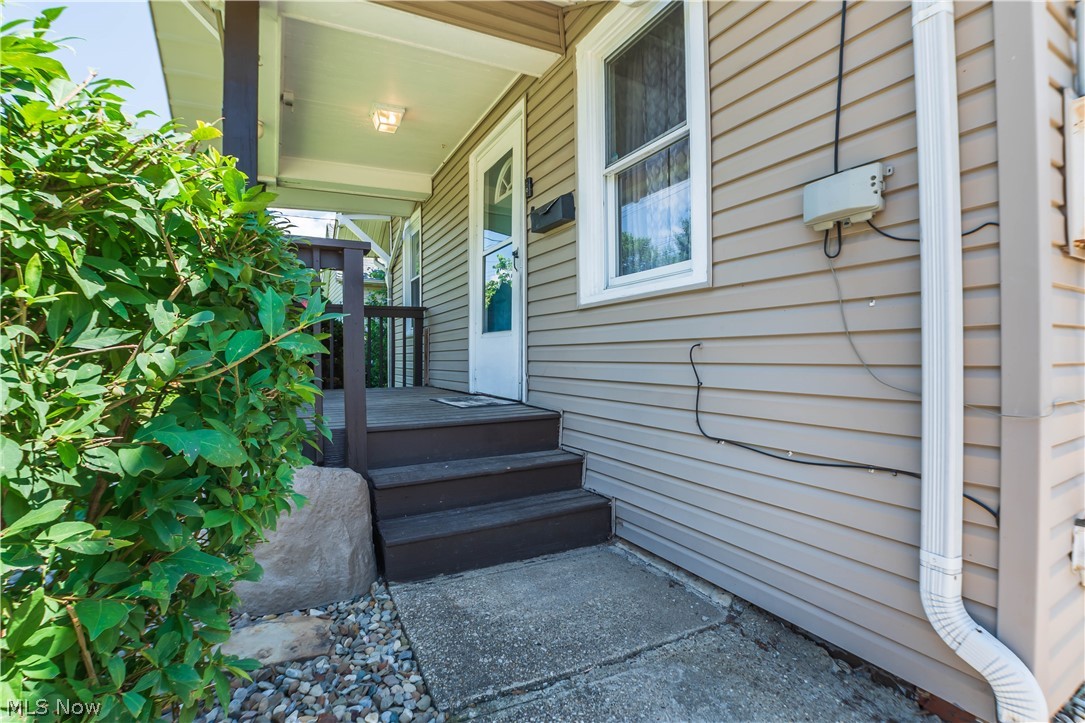 East Akron Terrace - Residential