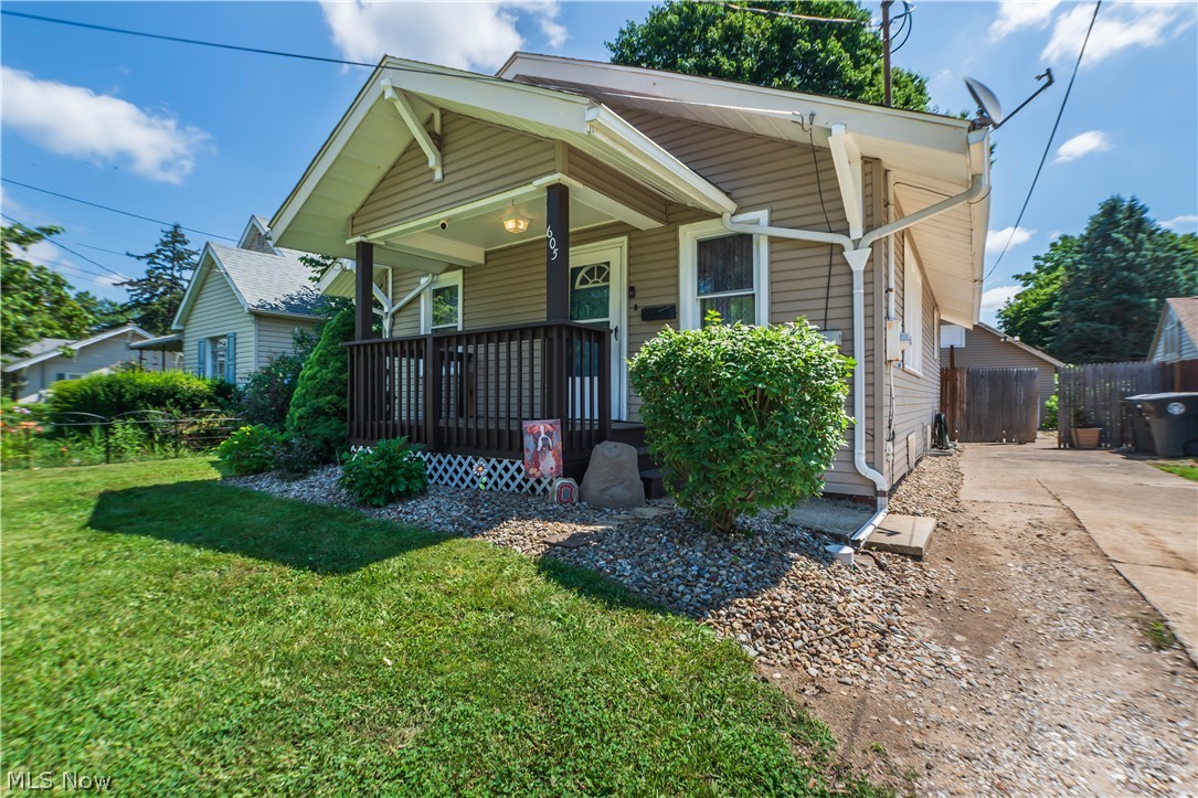 East Akron Terrace - Residential