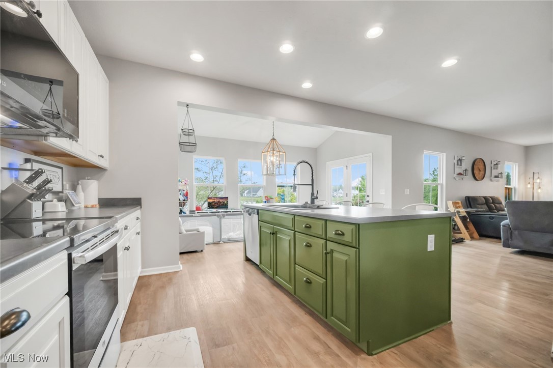 Hampton Place - Residential