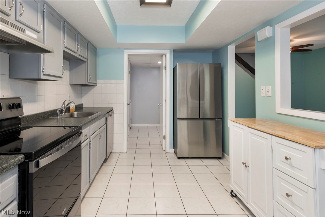 Harbour Light Condo 03 - Residential