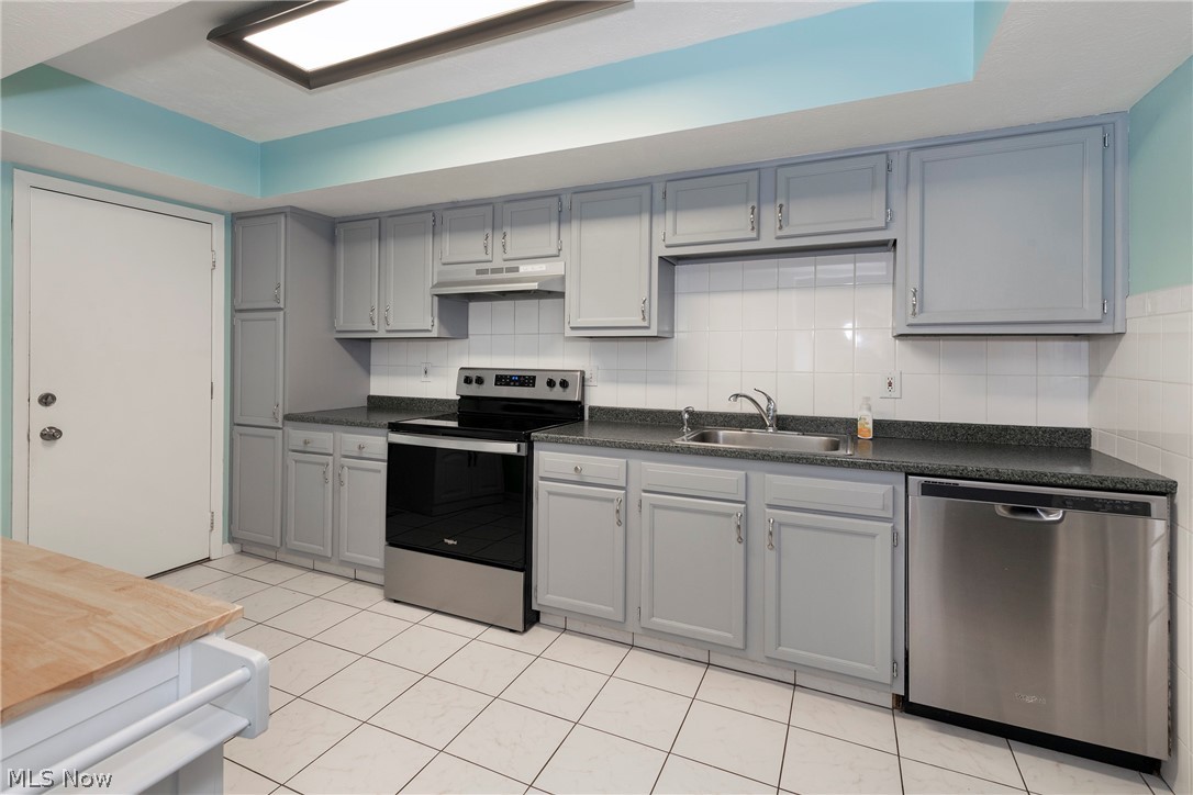 Harbour Light Condo 03 - Residential