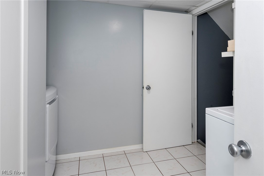 Harbour Light Condo 03 - Residential