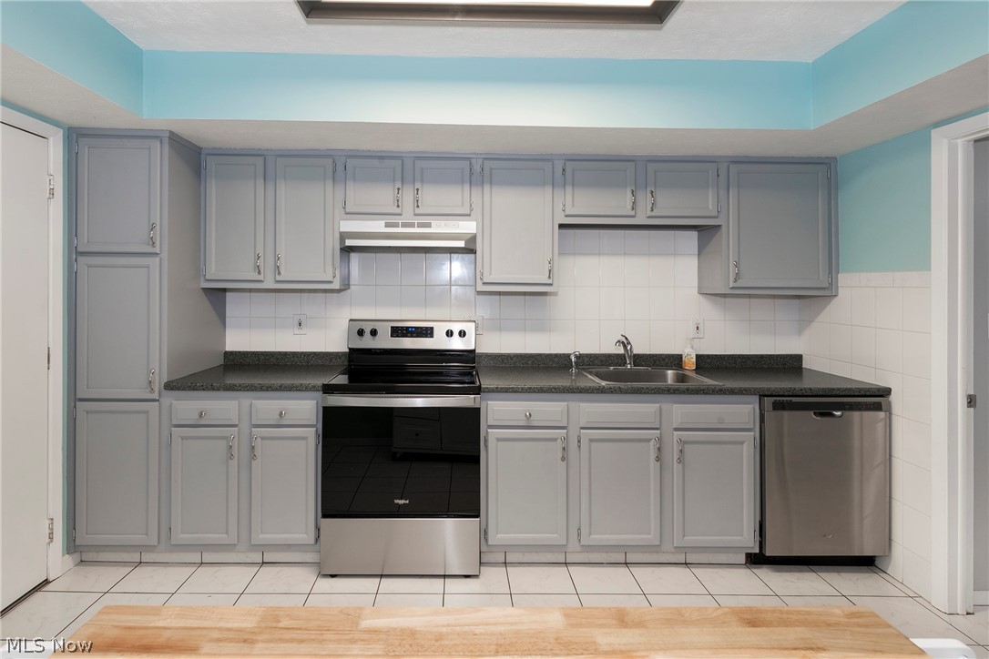 Harbour Light Condo 03 - Residential