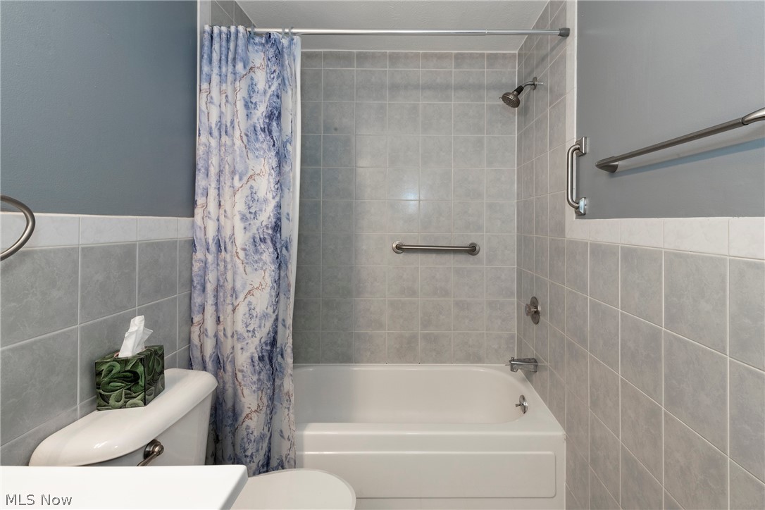 Harbour Light Condo 03 - Residential
