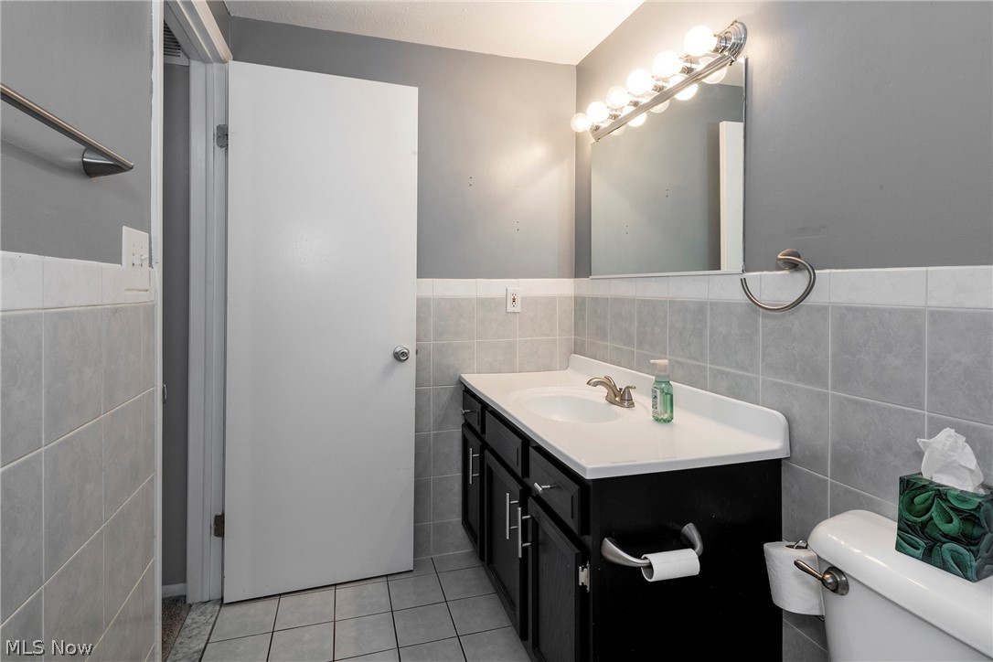 Harbour Light Condo 03 - Residential