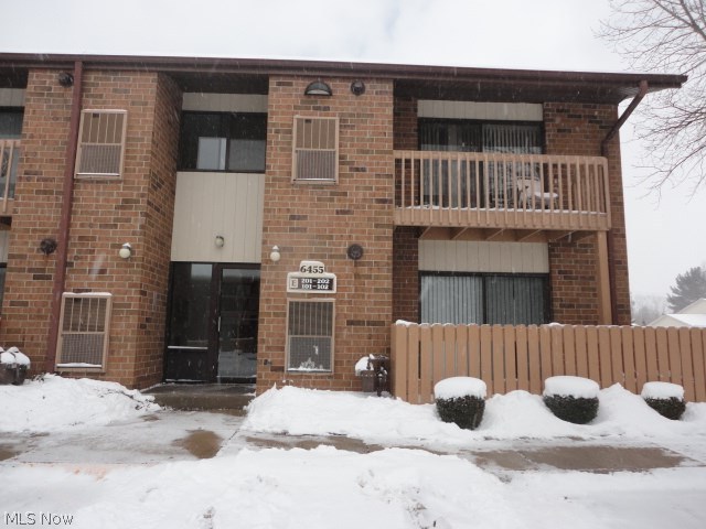 First floor end unit w/no steps & extra window. Large inviting living rm w/huge closet. Slider leads to private fenced patio. Dining rm across from eat-in kitchen w/many cupboards, all appliances included. Laundry rm w/stationary tub. Full bath & master suite has a new vanity in 2nd full bath. Very neutral. 1-car, new furnace 2015. Garage #43.