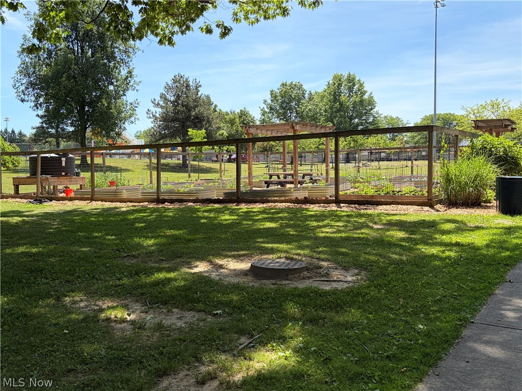 Maple Grove - Residential