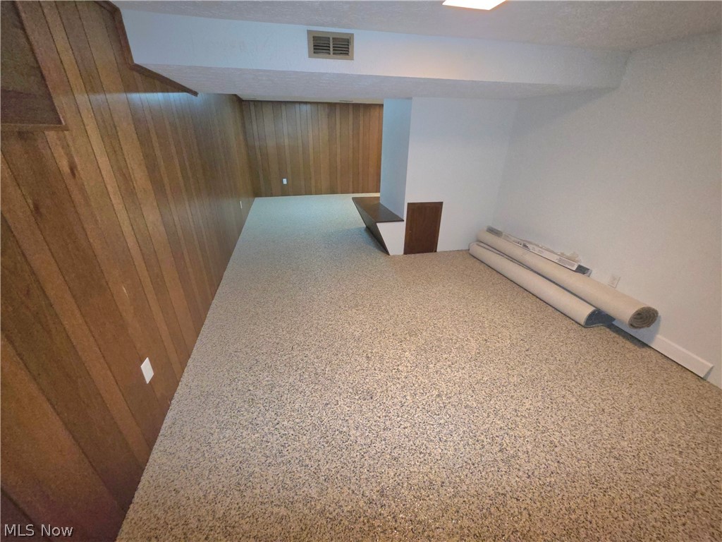 Western Reserve Condo - Residential