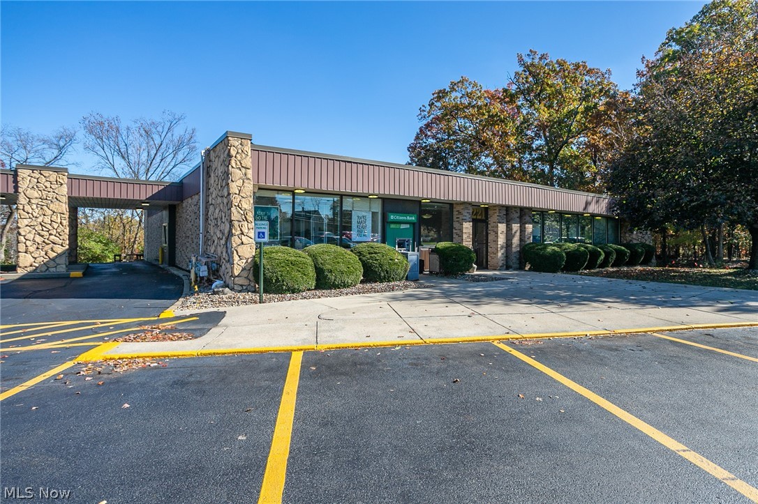 Strongsville - Commercial Sale