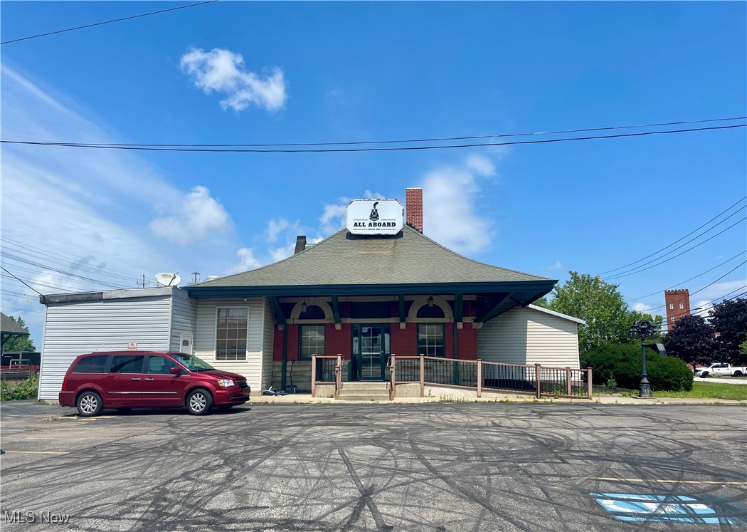 City/Mentor 08 - Commercial Sale