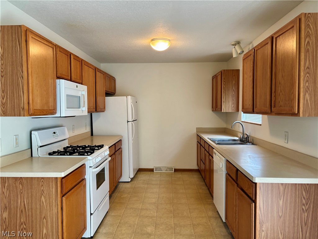 Dhd Family Trust 01 - Residential