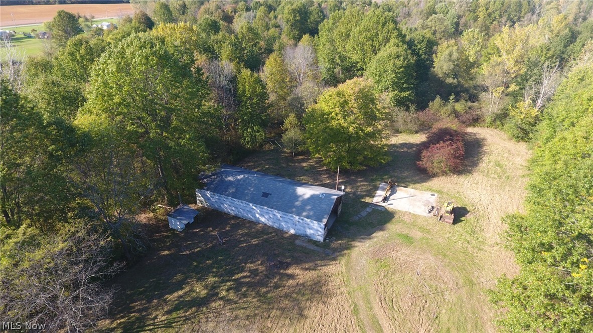 Mh Co - Land