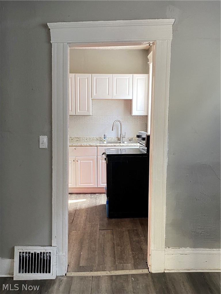 W H Cleminshews - Residential