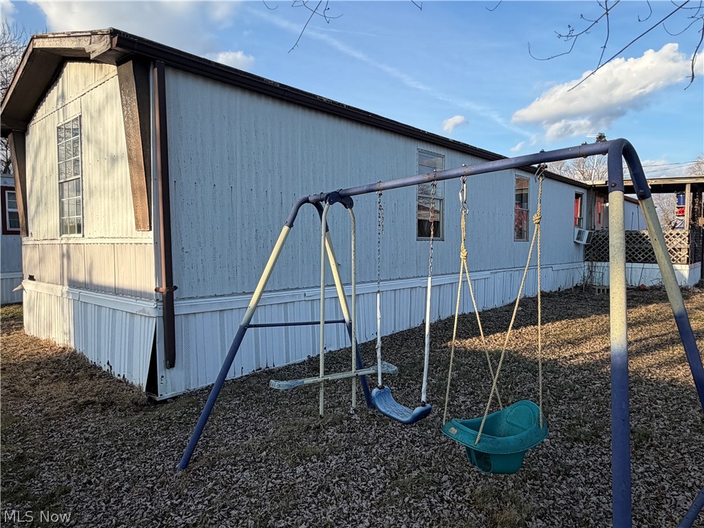 Investors - Three Mobile homes, all rented! Pole barn/2 car garage. 
29 Canal St 4 BR 2 Bath $825/Month
29 1/2  George Nethers lane 2 BR 1 Bath $475/Month
29 1/2 George Nethers Lane  2 BR 1 Bath $600/Month