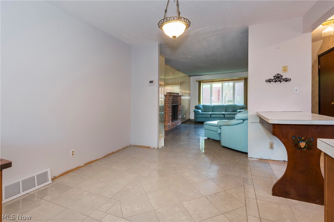 Concord Square Village Condo D - Residential