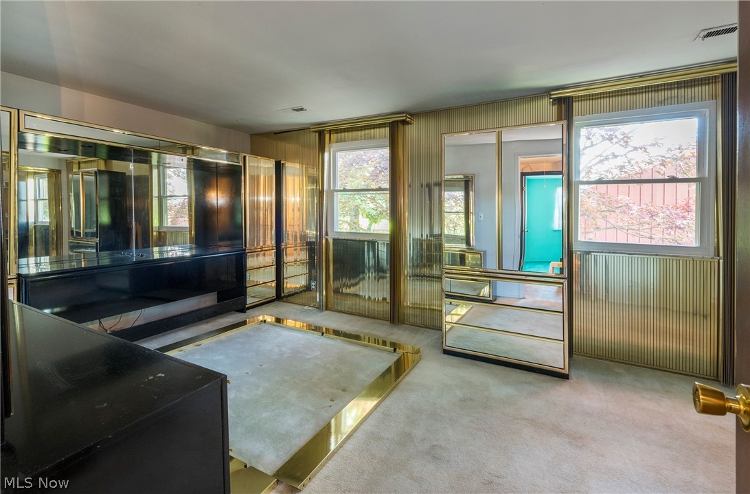 Concord Square Village Condo D - Residential