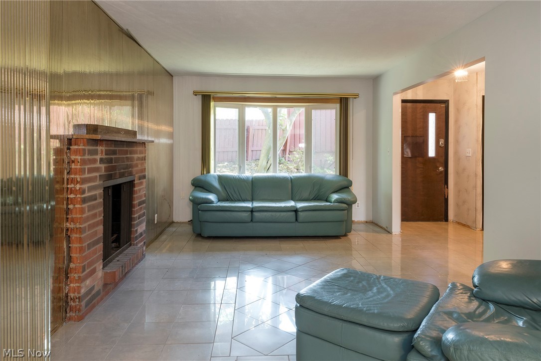 Concord Square Village Condo D - Residential