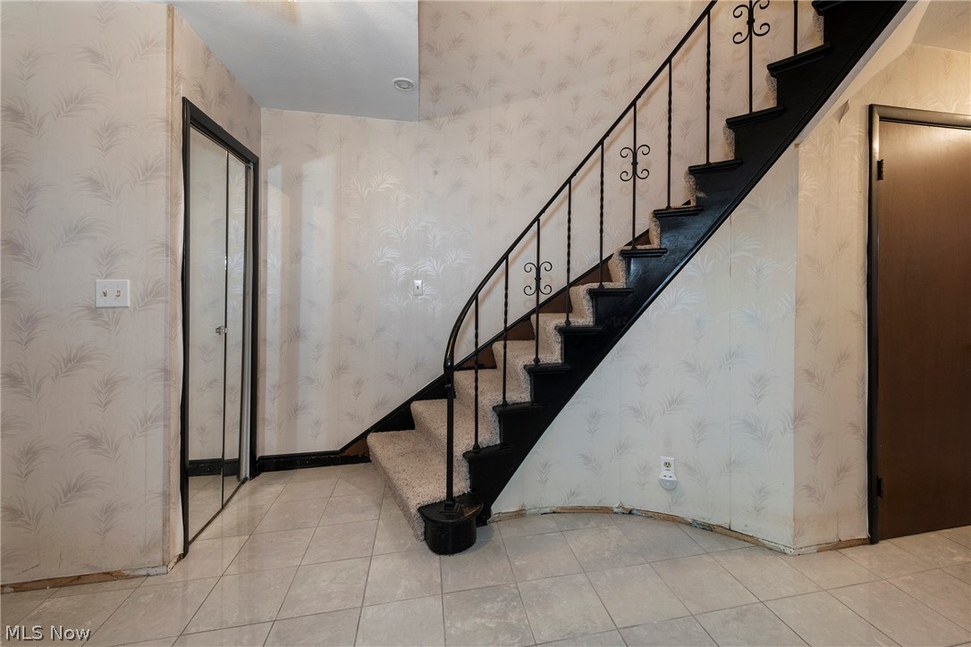 Concord Square Village Condo D - Residential